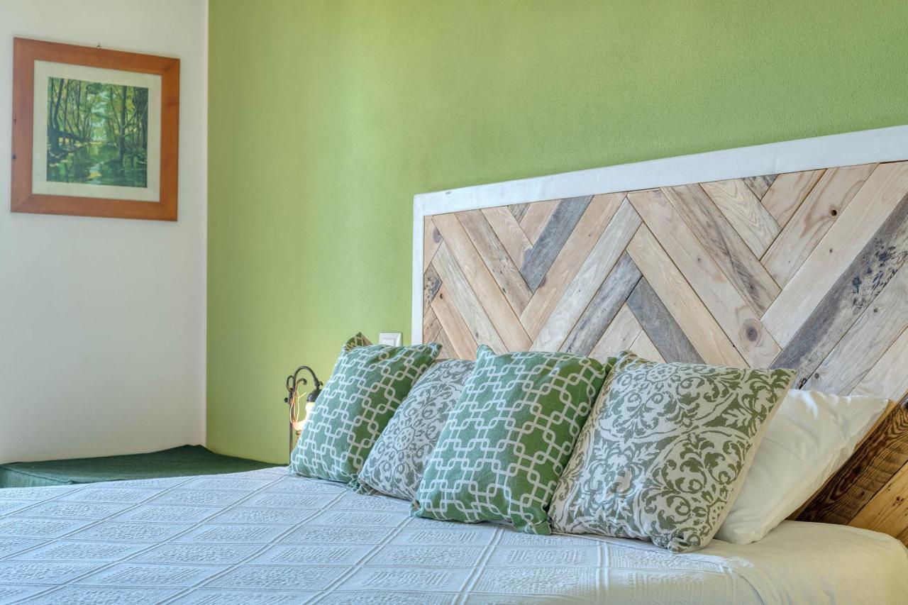 La Casa Degli Ulivi Appartamento In Villa Con Patio Quartu SantʼElena Dış mekan fotoğraf