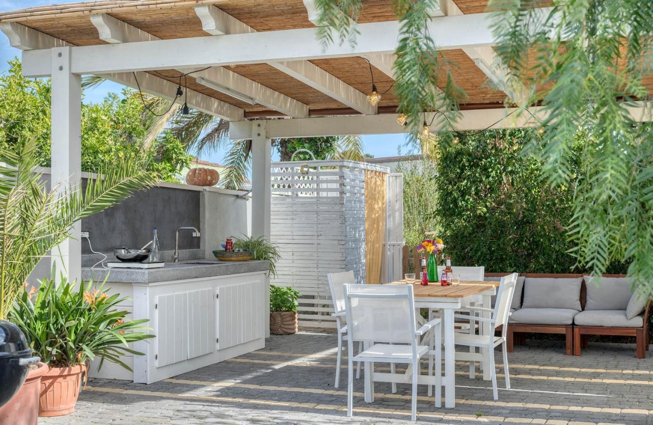 La Casa Degli Ulivi Appartamento In Villa Con Patio Quartu SantʼElena Dış mekan fotoğraf